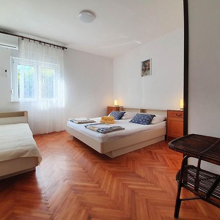 Rooms Zeljka 2 Цриквениця Екстер'єр фото
