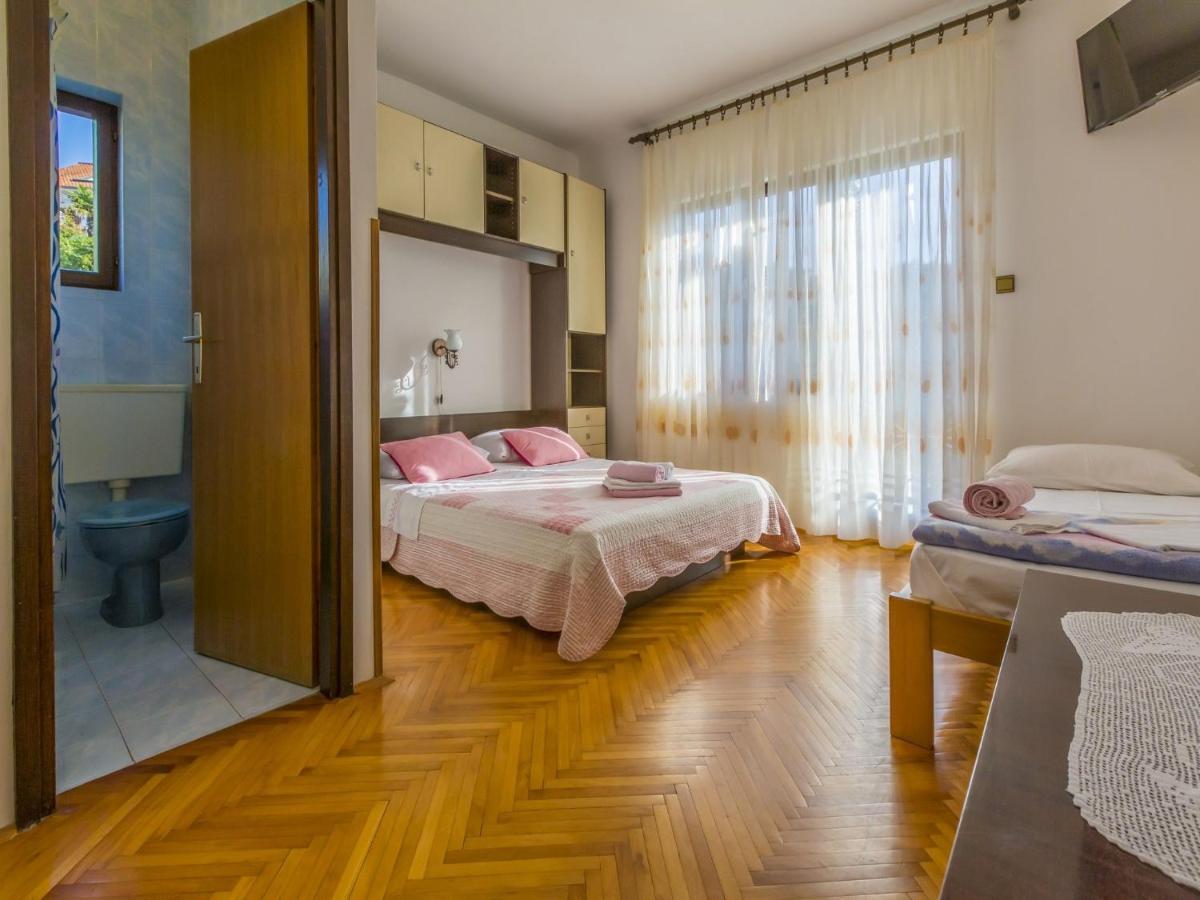 Rooms Zeljka 2 Цриквениця Екстер'єр фото
